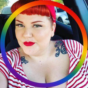 Meet your Posher, Lilly